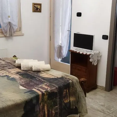 منزل للإقامة Rosa Dei Venti Sul Garda باردولينو